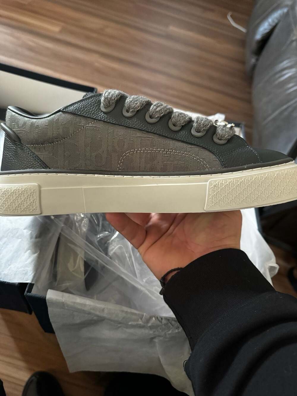 Dior B33 Spin Sneaker Anthracite Gray Grained Calfskin and Oblique Canvas